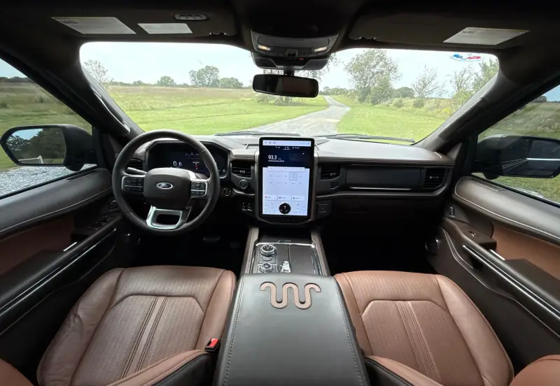 2024 Ford Expedition King Ranch photo 32