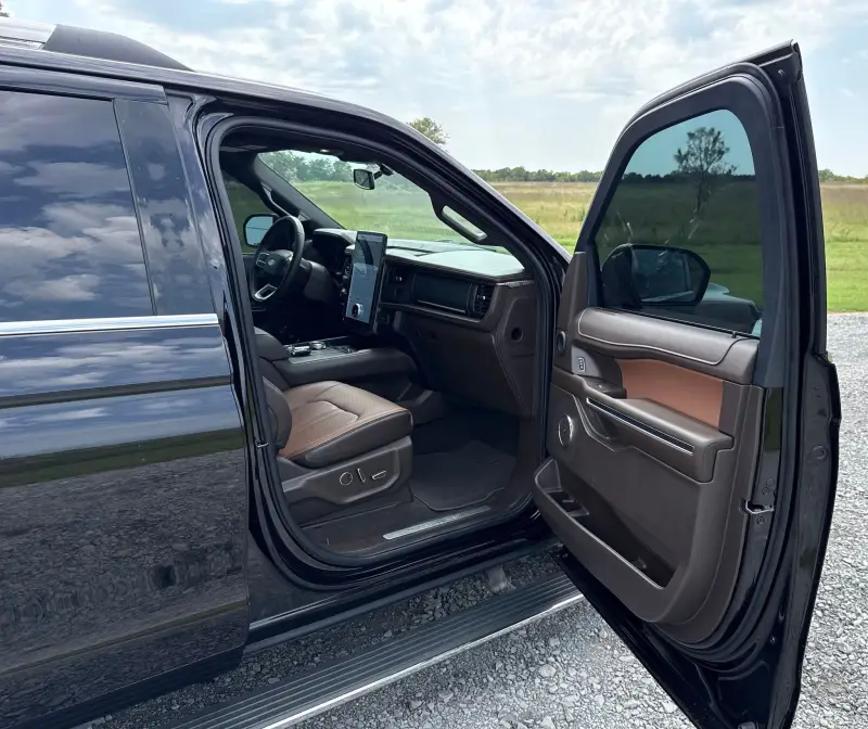 2024 Ford Expedition King Ranch photo 33