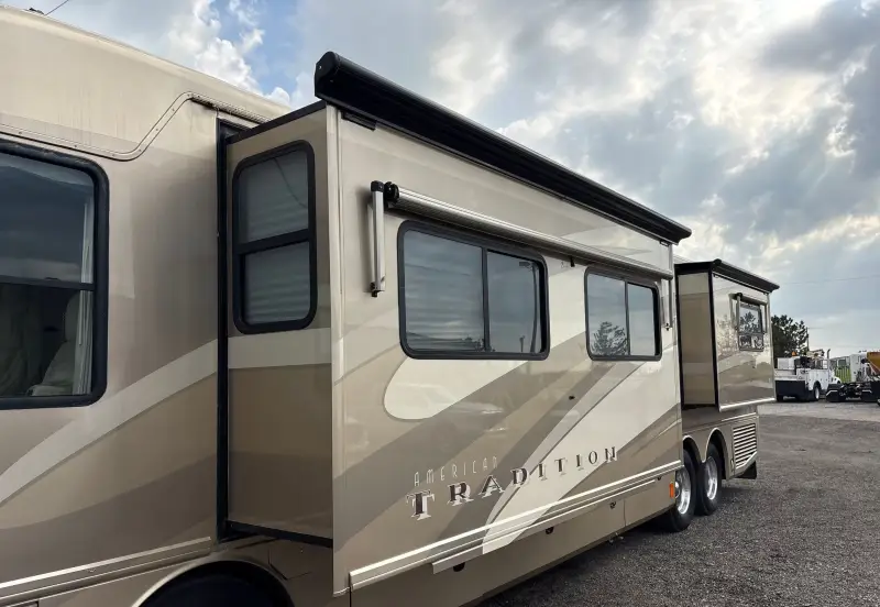 2006 Fleetwood American Tradition photo 28