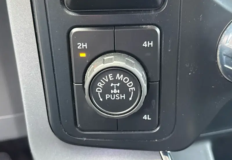 2022 Ford F150 photo 28