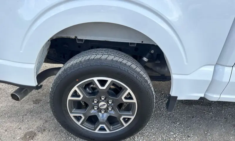 2022 Ford F150 photo 46