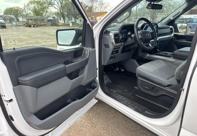 2022 Ford F150 photo 18