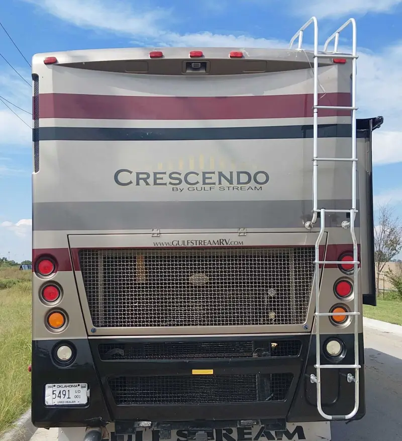 2008 Gulf Stream 8390 Crescendo photo 6