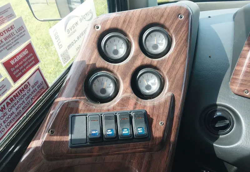 2008 Gulf Stream 8390 Crescendo photo 34