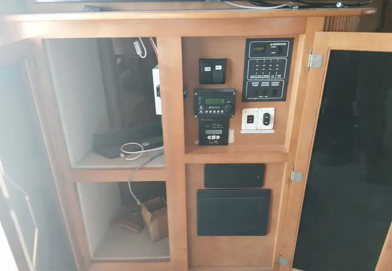 2008 Gulf Stream 8390 Crescendo photo 50