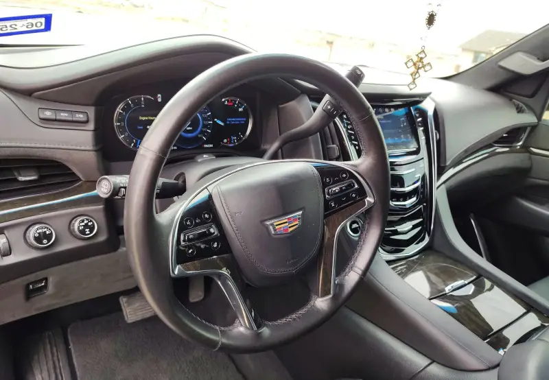 2016 Cadillac Escalade photo 23