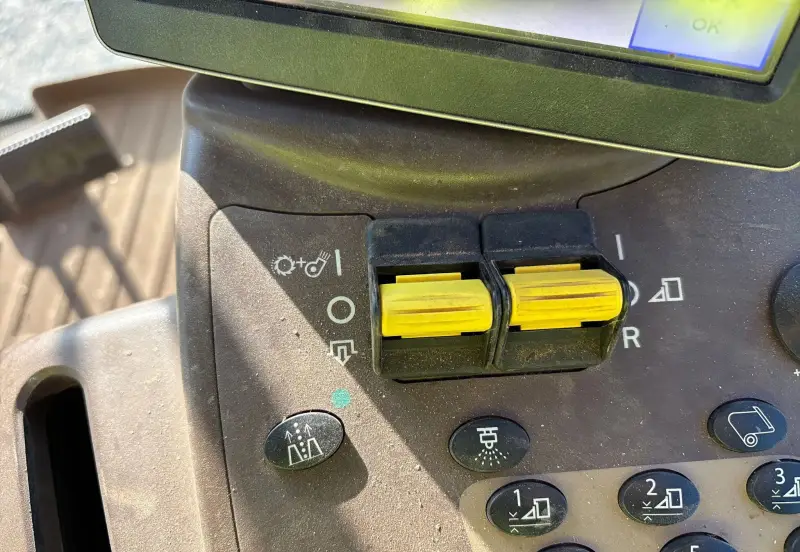 2020 John Deere CS690 photo 136
