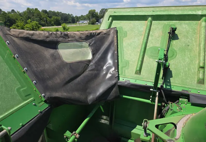 2014 John Deere S690 photo 79