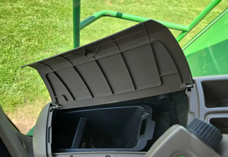 2014 John Deere S690 photo 106