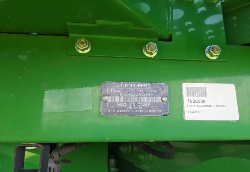 2014 John Deere S690 photo 143