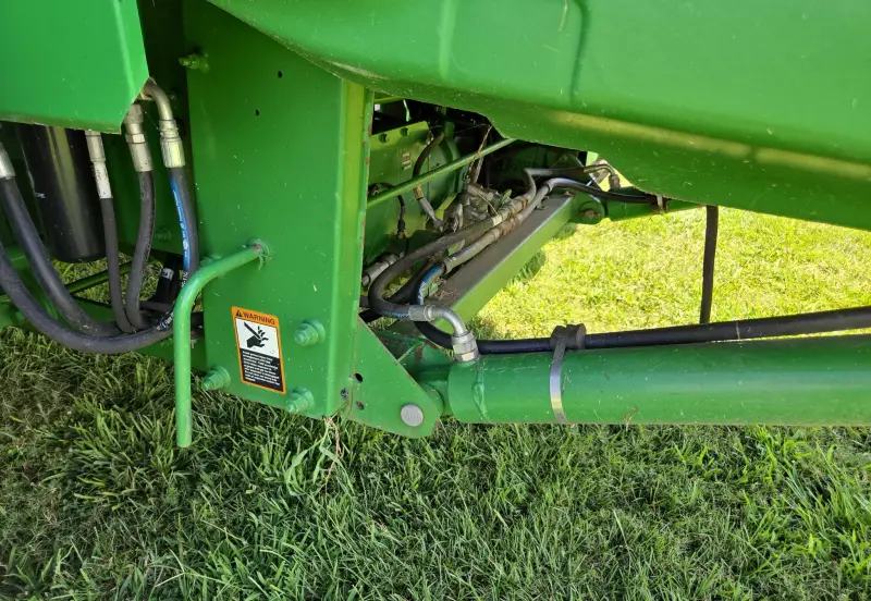 2014 John Deere S690 photo 89