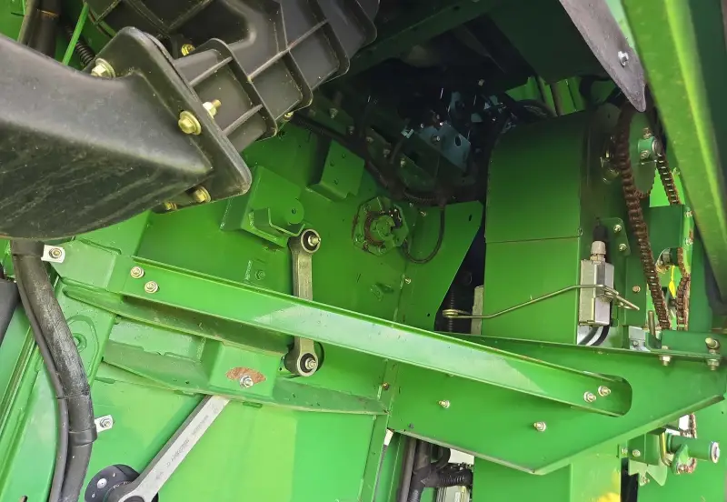 2014 John Deere S690 photo 56
