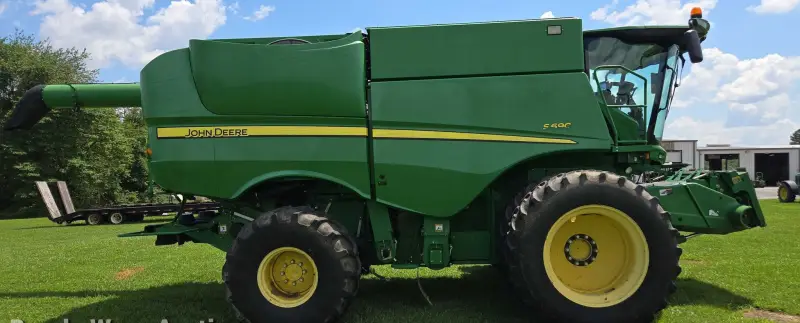 2014 John Deere S690 photo 4