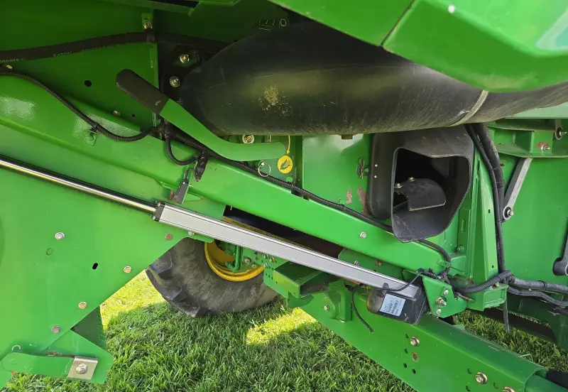 2014 John Deere S690 photo 54