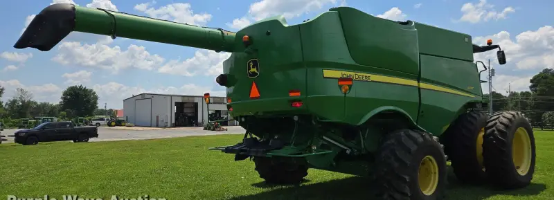 2014 John Deere S690 photo 5