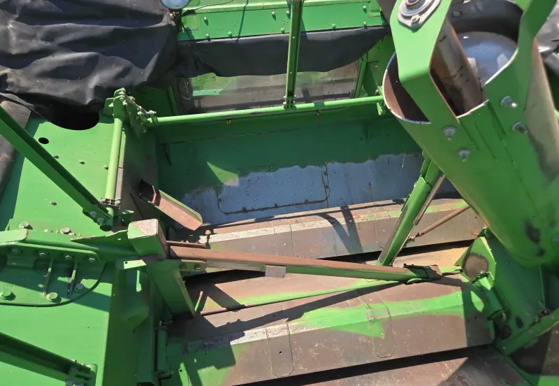2014 John Deere S690 photo 77