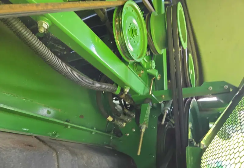 2014 John Deere S690 photo 68