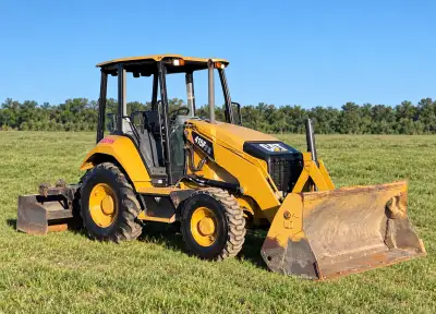 2016 Caterpillar 415F2IL
