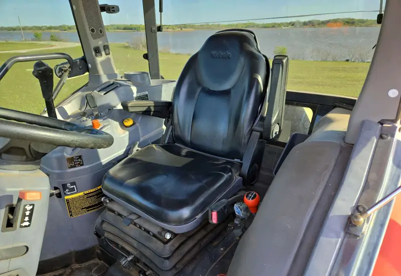2013 Kubota L6060D photo 45