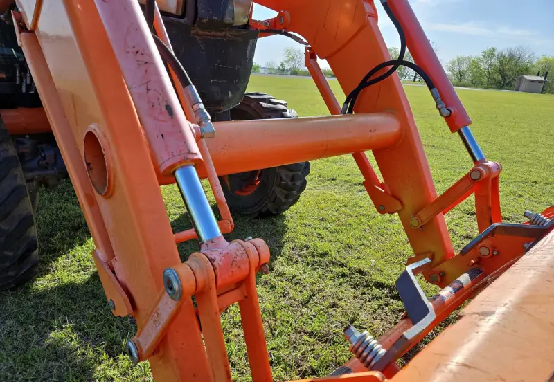 2013 Kubota L6060D photo 16