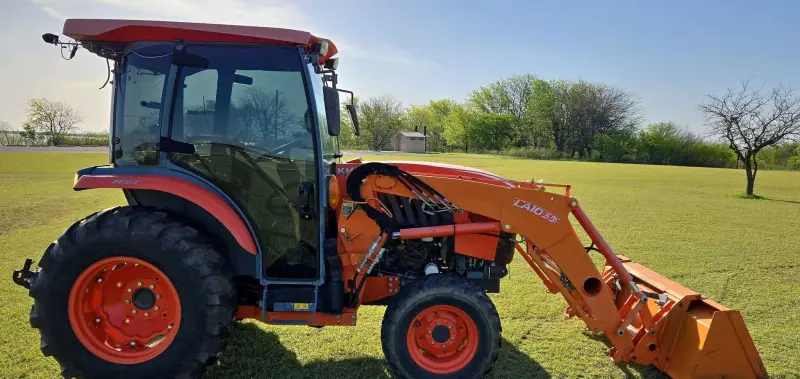 2013 Kubota L6060D photo 4