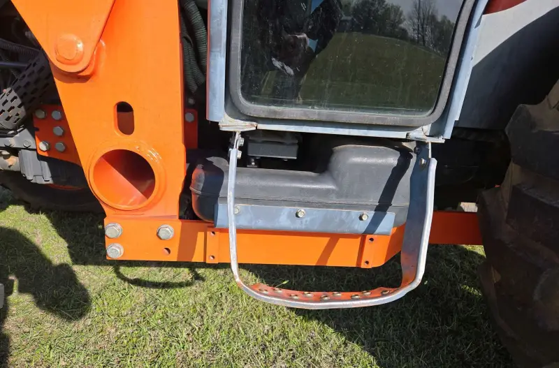 2013 Kubota L6060D photo 35