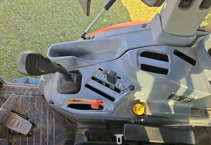 2013 Kubota L6060D photo 57