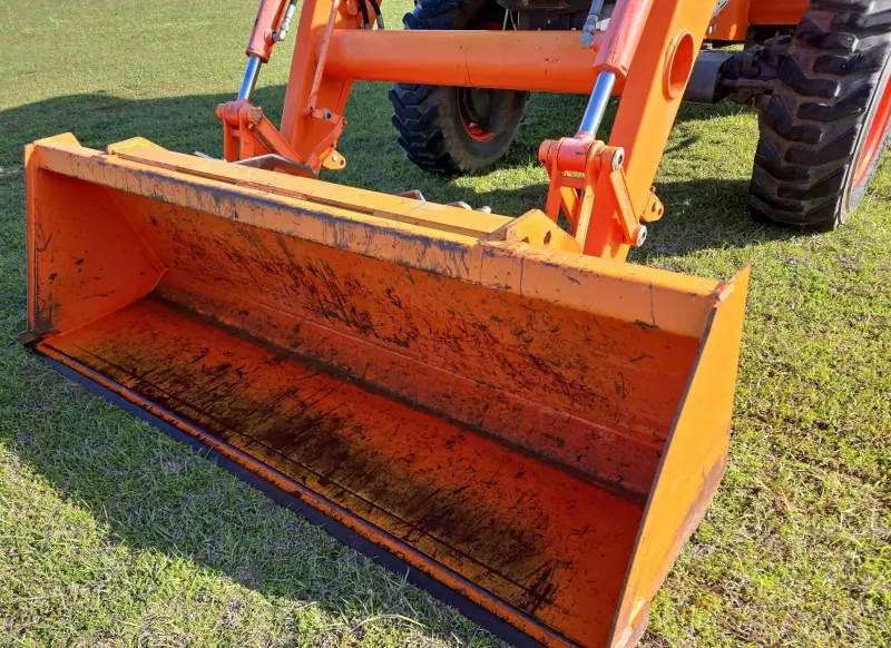 2013 Kubota L6060D photo 12