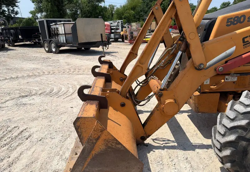 2004 Case 580 Super M Plus photo 17