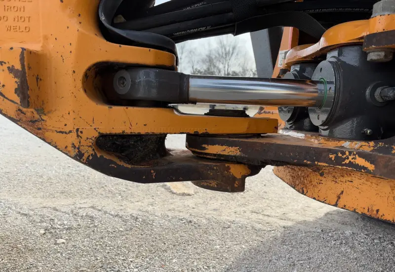 2019 Case 580 Super N photo 40