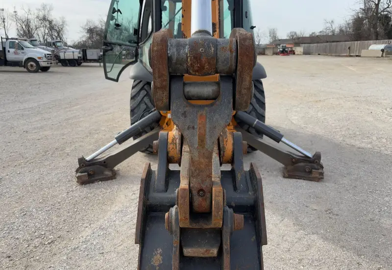 2019 Case 580 Super N photo 55