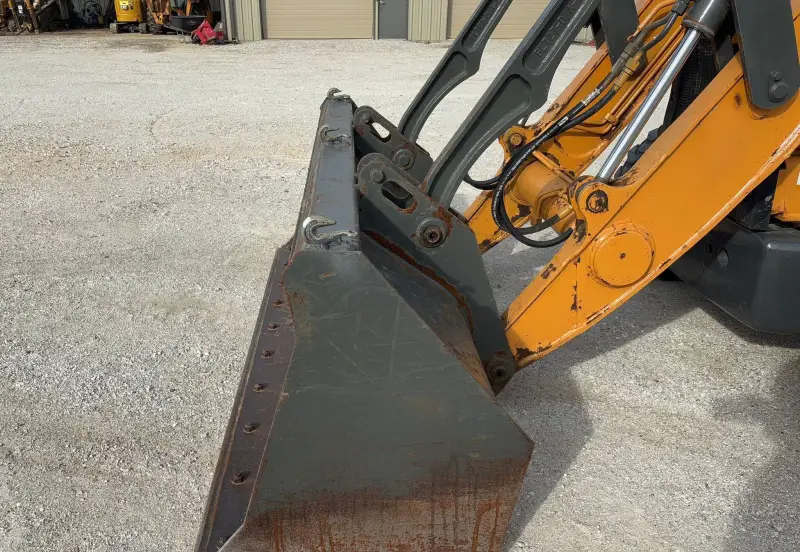 2019 Case 580 Super N photo 17