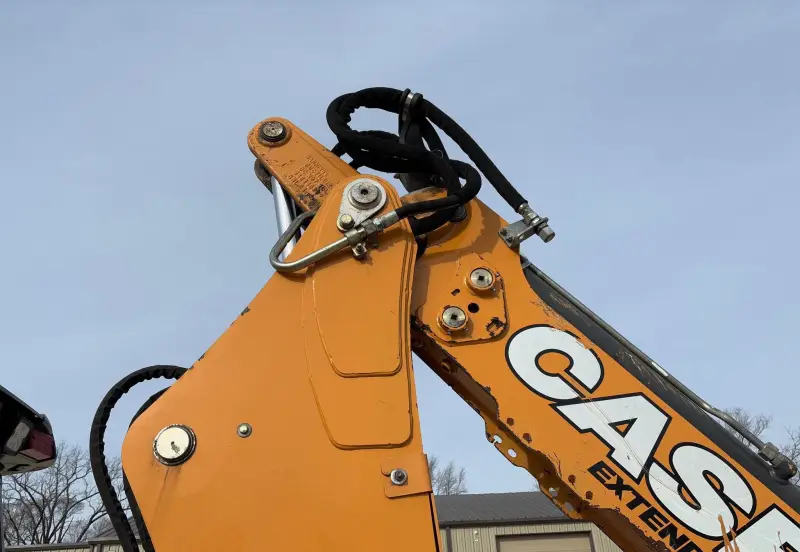 2019 Case 580 Super N photo 58