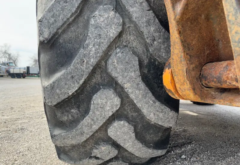 2019 Case 580 Super N photo 124
