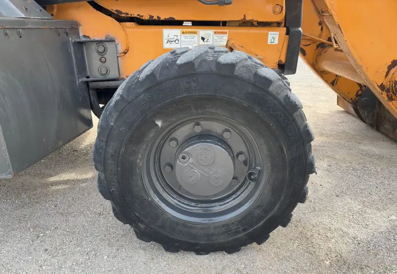 2019 Case 580 Super N photo 119