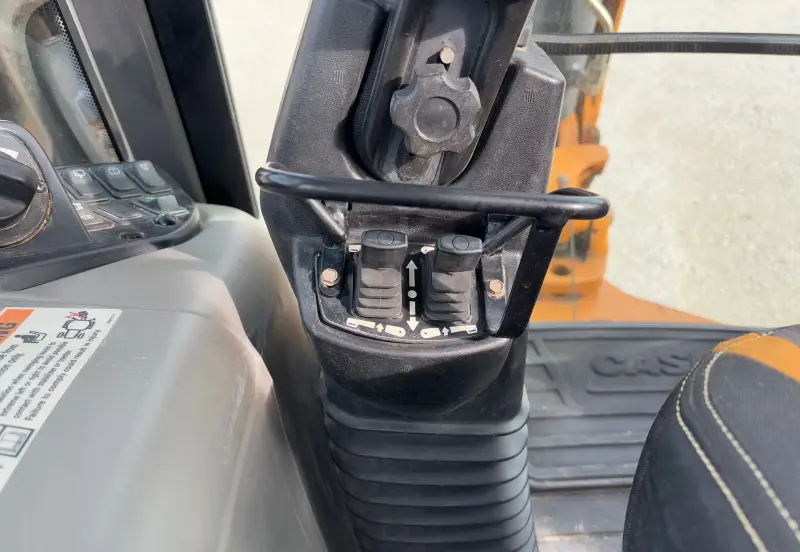 2019 Case 580 Super N photo 98