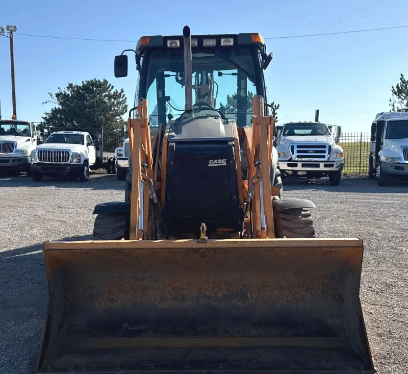 2010 Case 580 Super M Series III photo 3