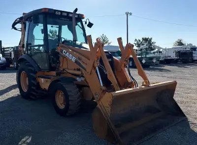 2010 Case 580 Super M Series III
