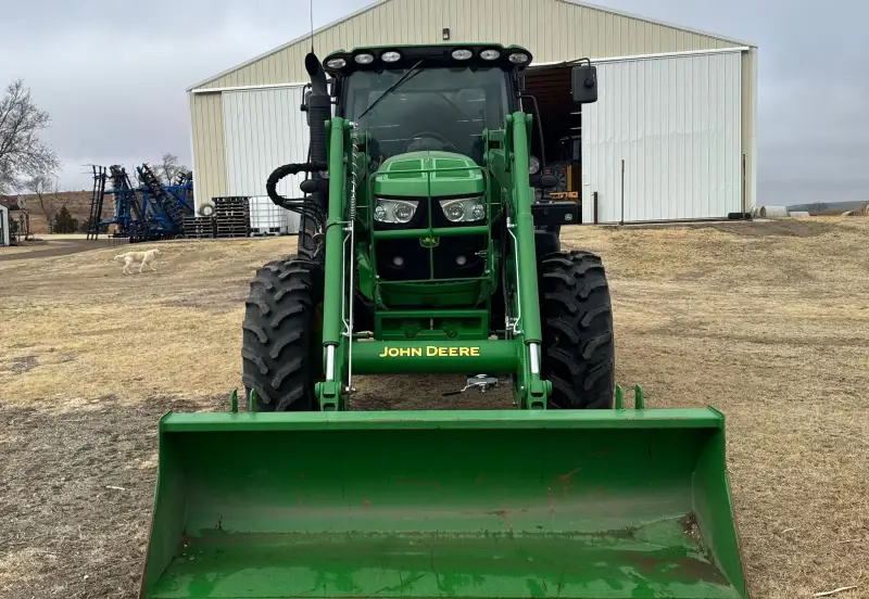 2012 John Deere 6150R photo 3