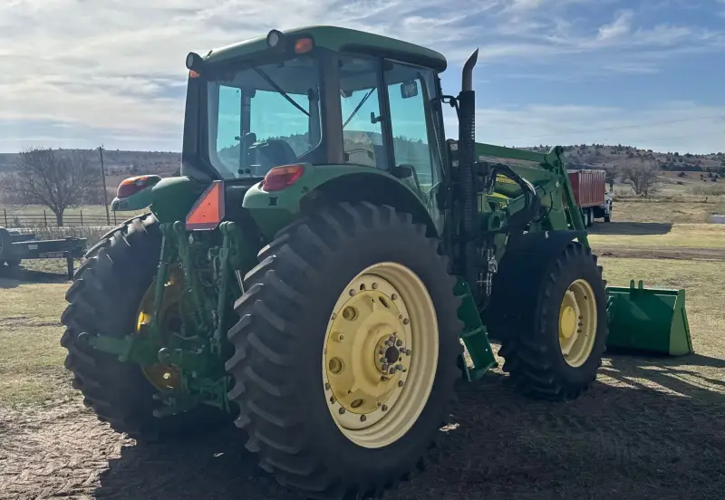 2008 John Deere 7330 photo 5