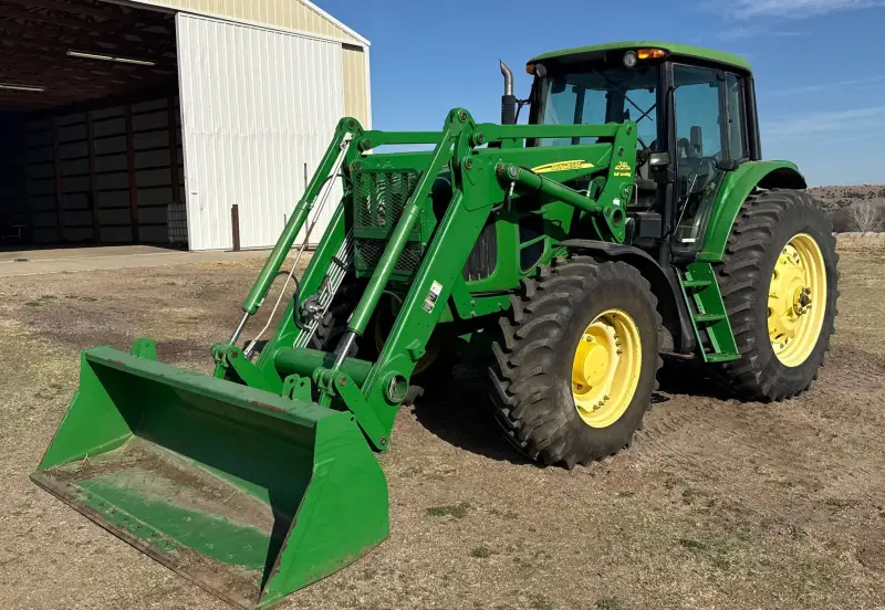 2008 John Deere 7330 photo 2