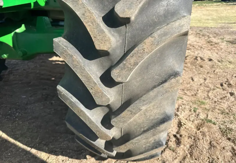 2008 John Deere 7330 photo 60