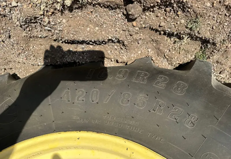 2008 John Deere 7330 photo 59