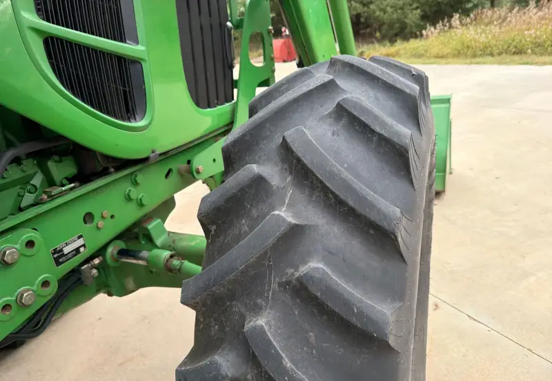 2008 John Deere 7130 photo 56