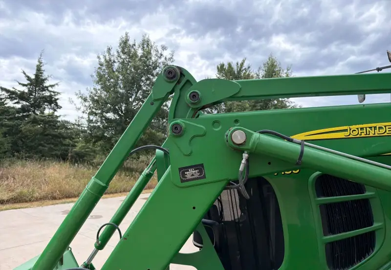 2008 John Deere 7130 photo 10