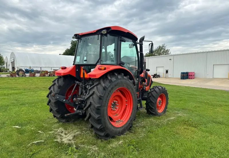 2021 Kubota M5-091 photo 5