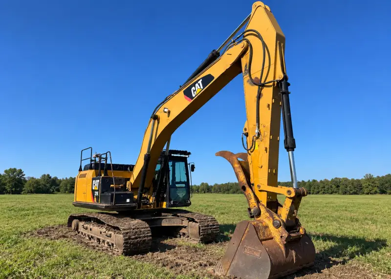 2014 Caterpillar 329EL photo 1