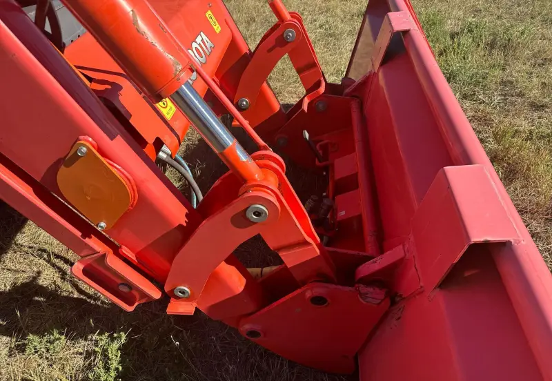 2018 Kubota M7-171S photo 19