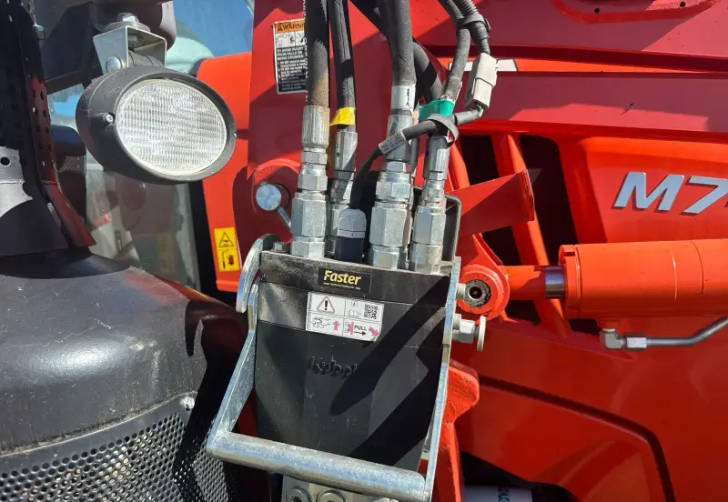 2018 Kubota M7-171S photo 21