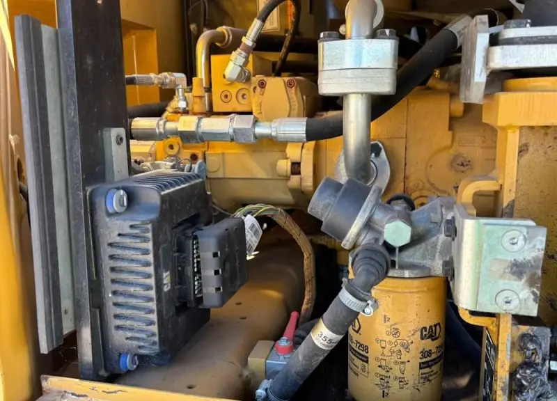 2015 Caterpillar M313D photo 11